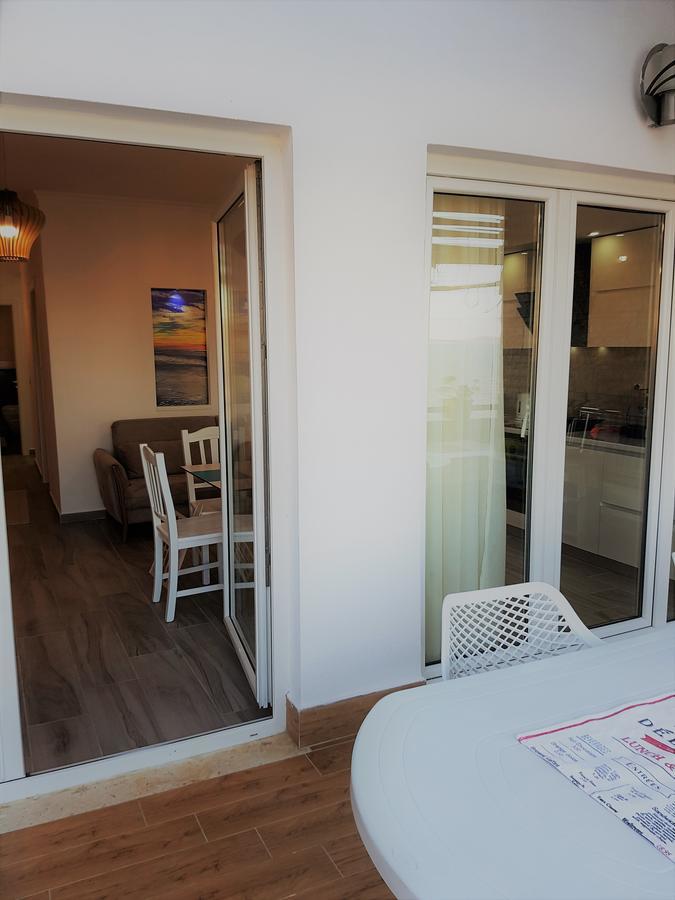 Sofia'S Holiday Apartment Vlorë Eksteriør billede